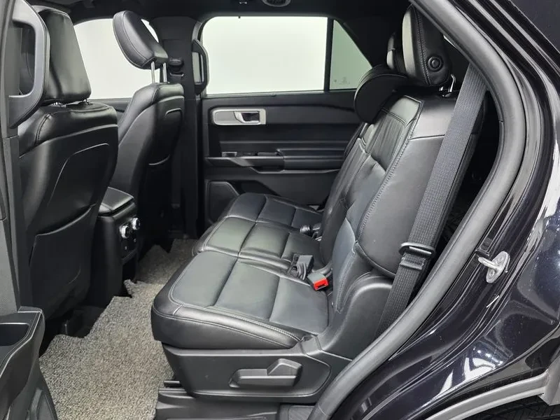 Ford Explorer 3.0 - САМО 30% АВАНС, снимка 12 - Автомобили и джипове - 56292873
