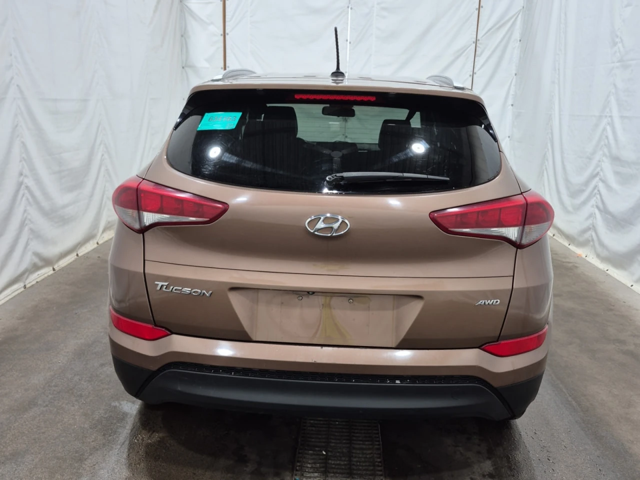 Hyundai Tucson * АВТО КРЕДИТ* ЦЕНА ДО БГ * CARFAX *  - изображение 5