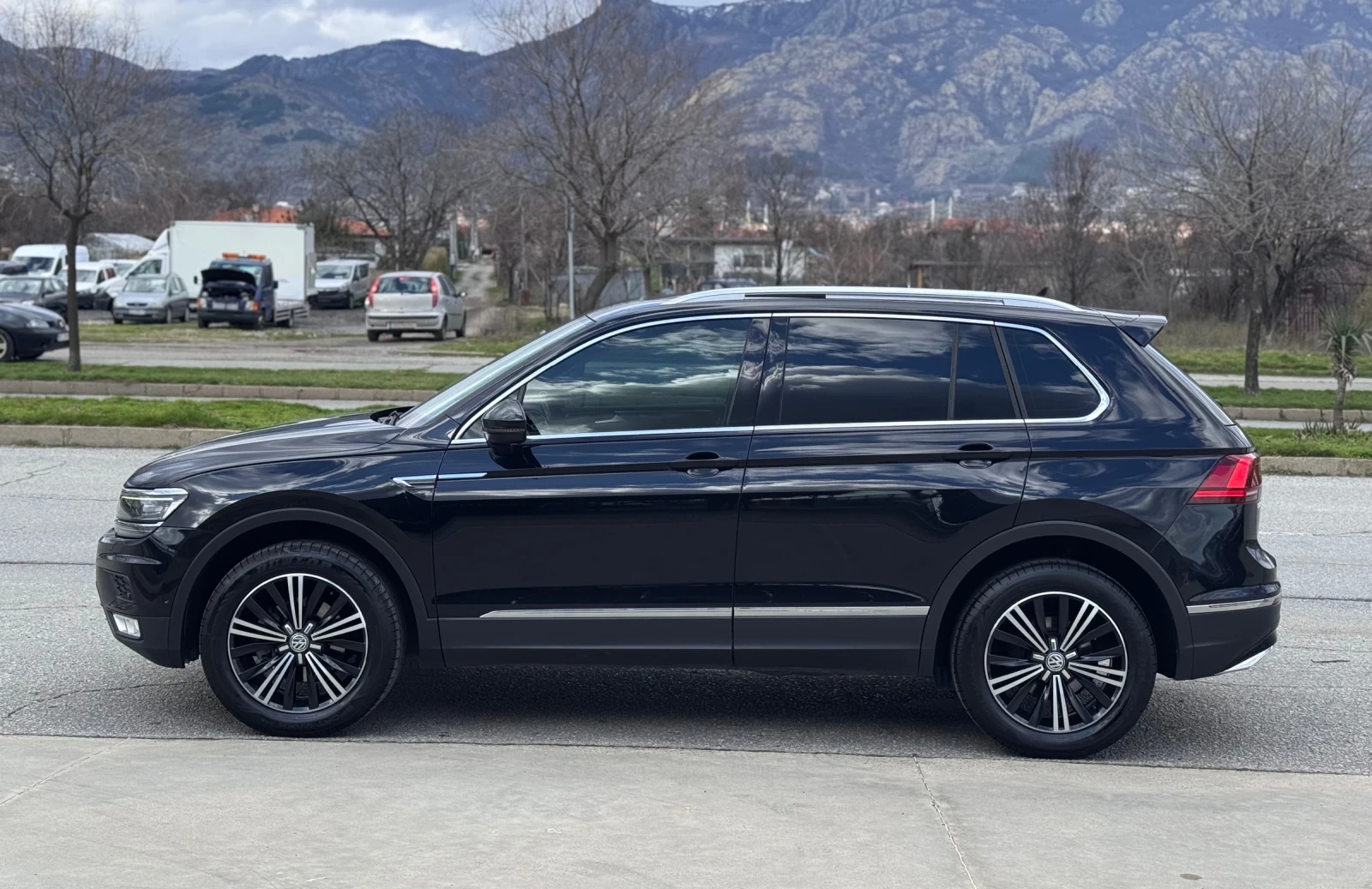 VW Tiguan 2.0TDI 4MOTION* 360* Memory* Keyless* ASISST - изображение 2