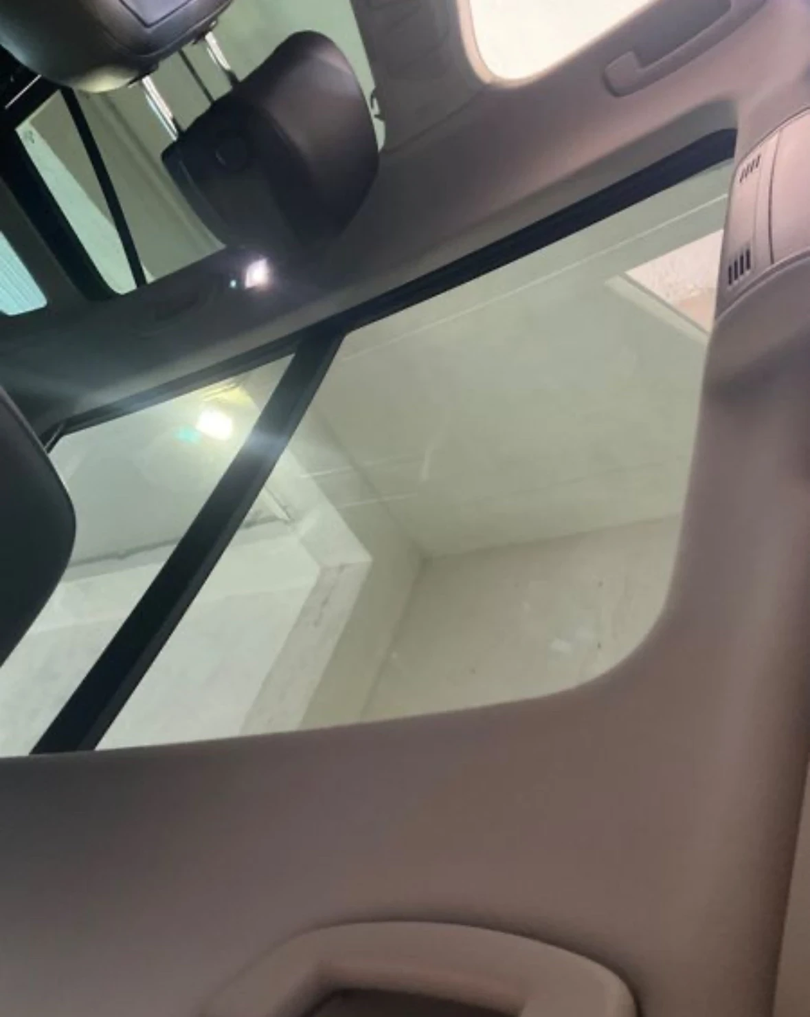 VW Tiguan 2.0TDI 4MOTION* Offroad Pack* 360'* Memory* Ke | Mobile.bg   14