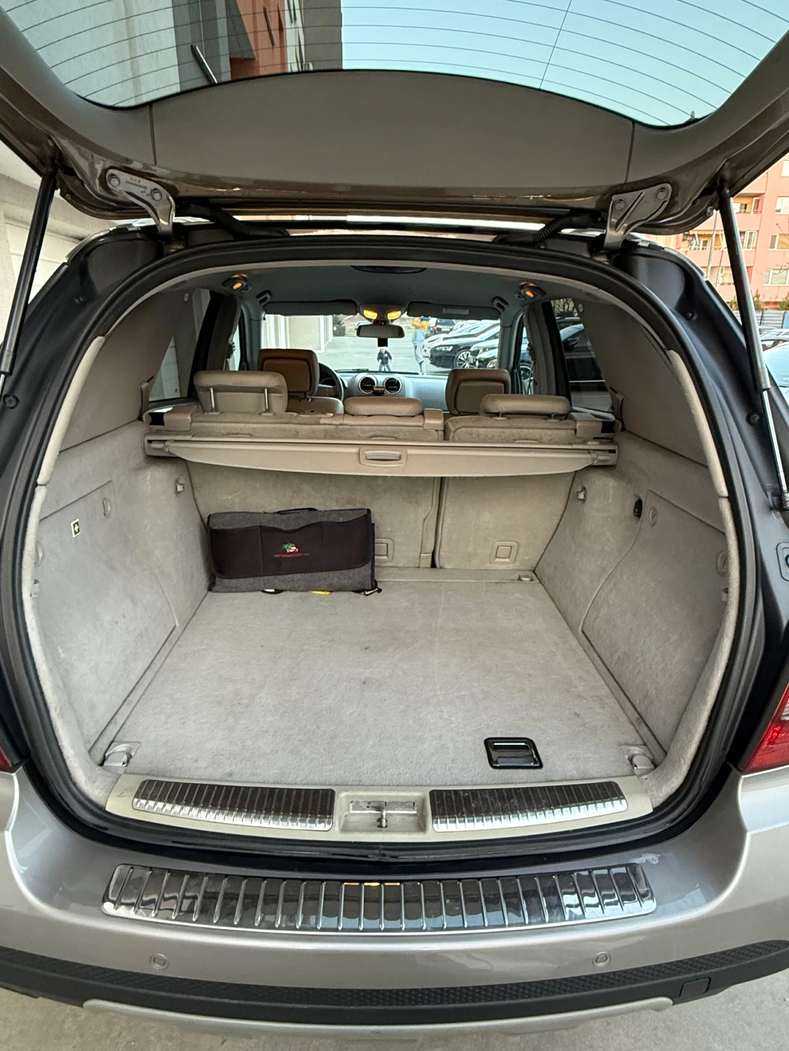 Mercedes-Benz ML 280 * 3.0L 7 G-tronic * , снимка 11 - Автомобили и джипове - 53843640