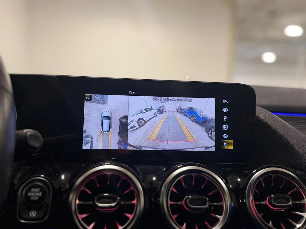 Mercedes-Benz GLA 250 4MATIC* АвтоКредит* (Цена до БГ) , снимка 12 - Автомобили и джипове - 53859852