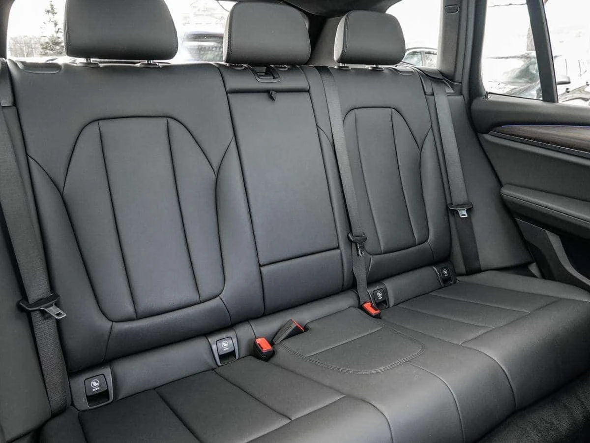 BMW X3 * xDrive30i * CARFAX * Фиксирана цена до БГ * , снимка 14 - Автомобили и джипове - 54060103