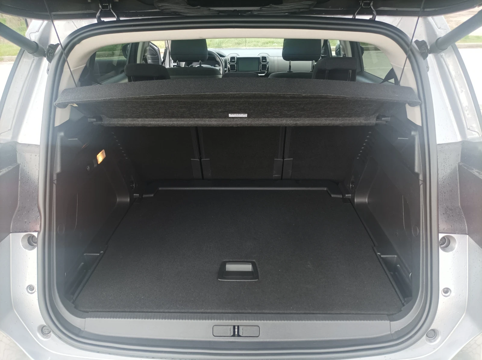 Citroen C5 Aircross 1.6 SHINE 180, снимка 15 - Автомобили и джипове - 54078548