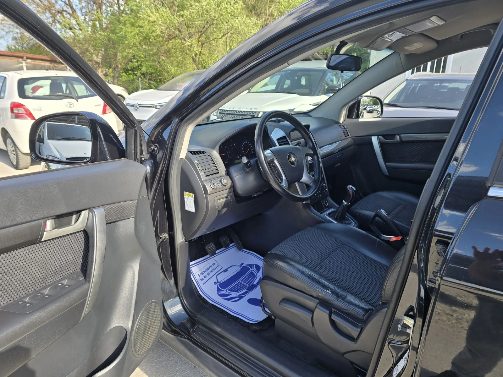 Chevrolet Captiva 2.0vrci 127к.с Топ състояние , снимка 11 - Автомобили и джипове - 54301626