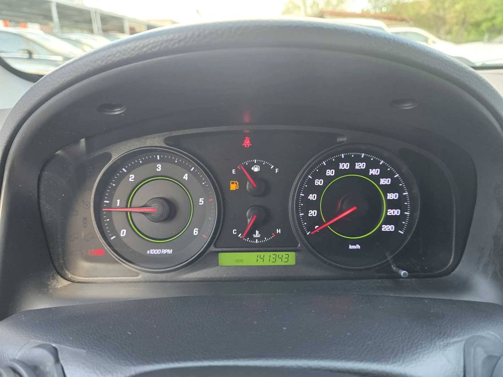 Chevrolet Captiva 2.0vrci 127к.с Топ състояние , снимка 17 - Автомобили и джипове - 54301626