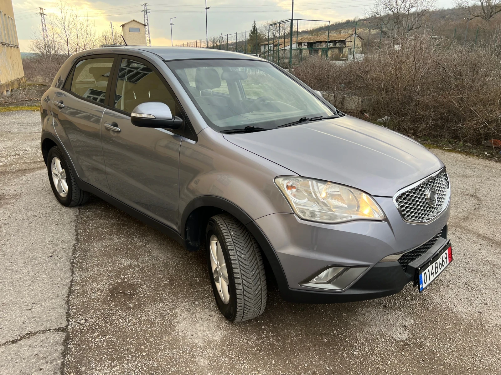 SsangYong Korando 2.0D, снимка 5 - Автомобили и джипове - 54462924