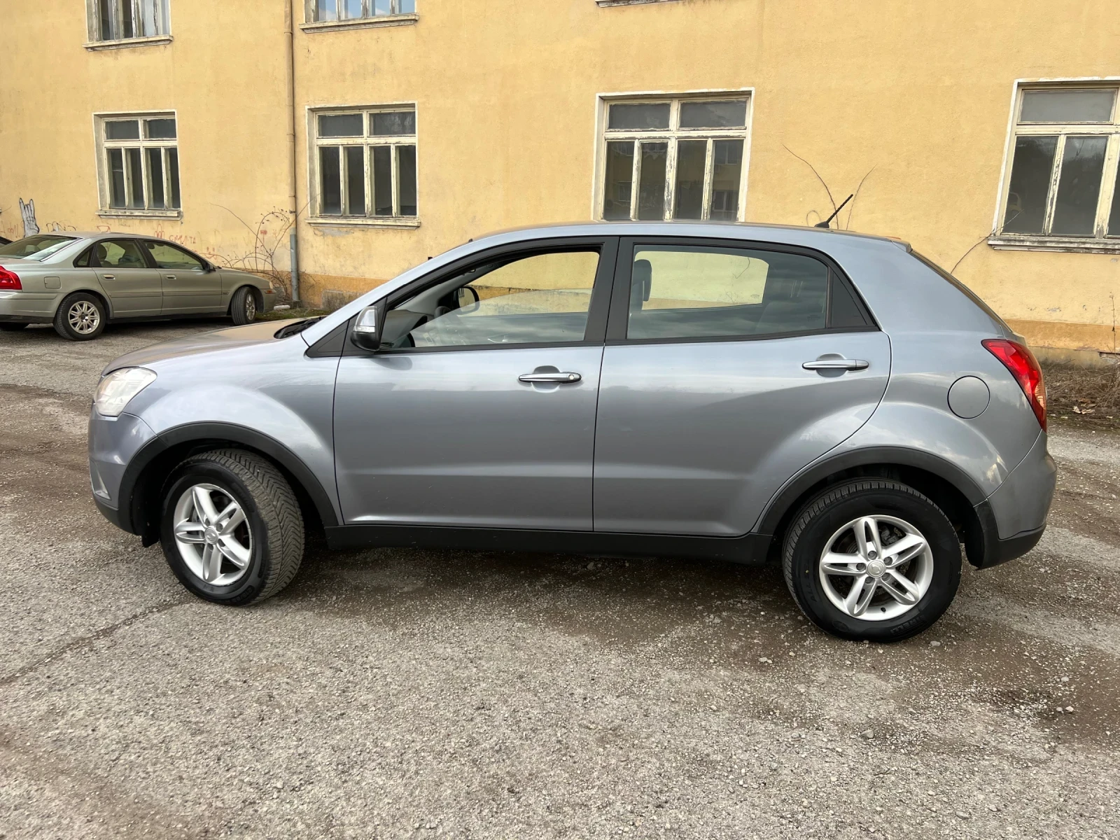 SsangYong Korando 2.0D, снимка 8 - Автомобили и джипове - 54462924