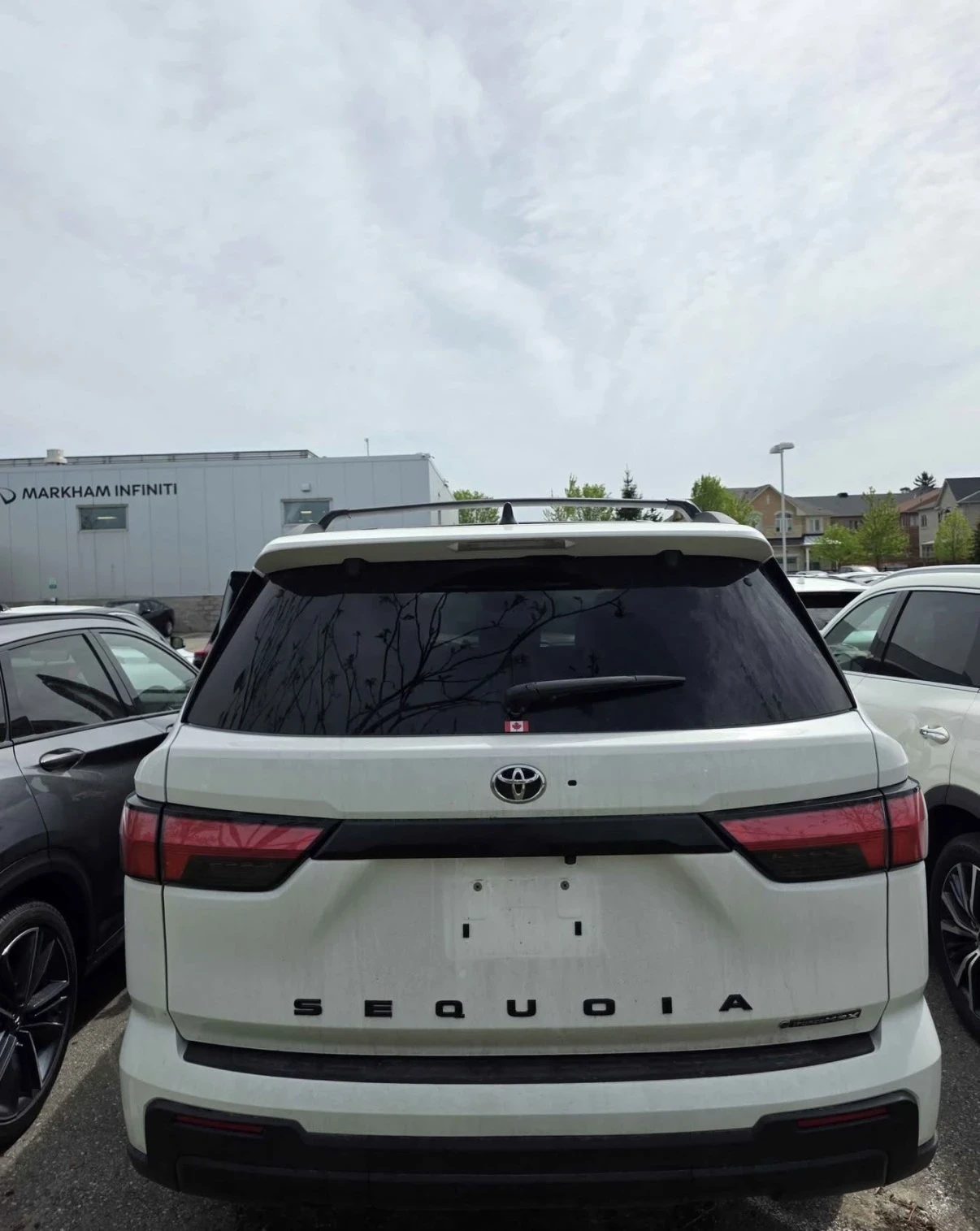 Toyota Sequoia TRD OFF ROAD * HYBRID * V6 * 23700KM * ЦЕНА ДО БГ , снимка 4 - Автомобили и джипове - 54931042