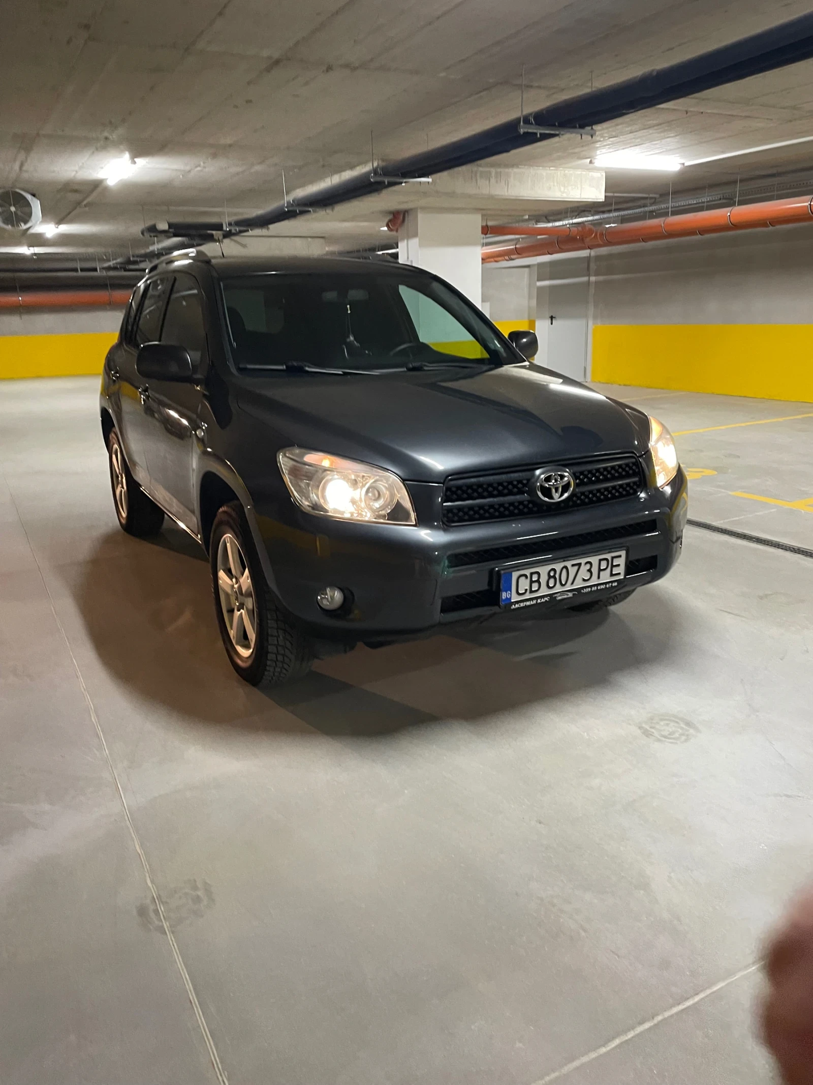 Toyota Rav4 2.2 D2D 136к.с. Перфектна, снимка 10 - Автомобили и джипове - 54976118