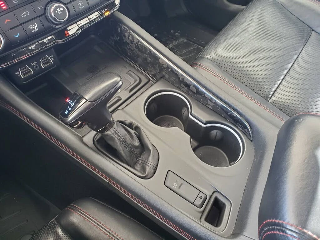 Dodge Durango R/T PLUS AWD* DISTR* ПОДГРЕВИ* ОБДУХВАНЕ* FULL* , снимка 13 - Автомобили и джипове - 55044840