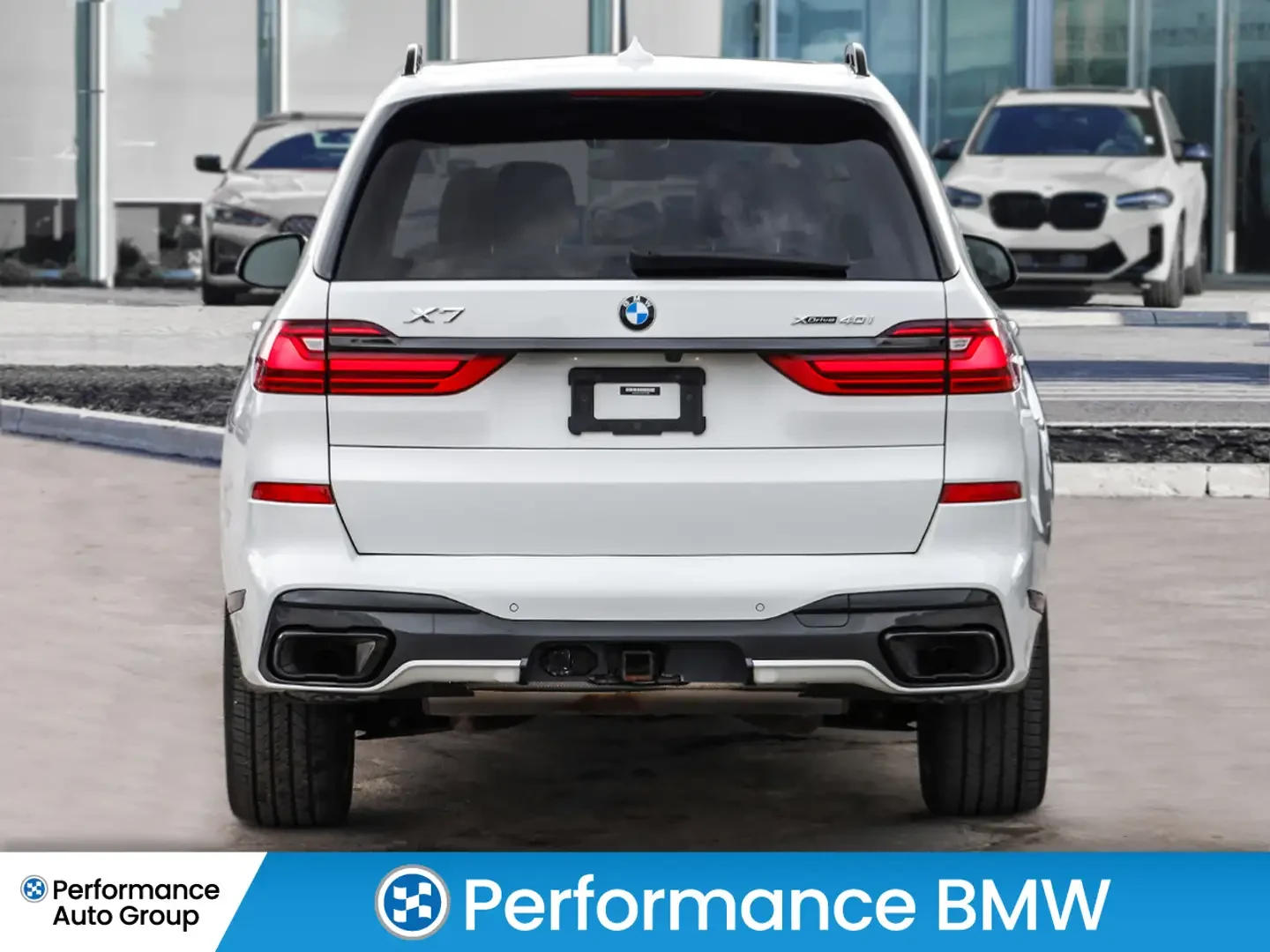 BMW X7 40i* M* SPORT* HARMON* KARDON* ПАНОРАМА* 360КАМЕРА, снимка 5 - Автомобили и джипове - 55544178