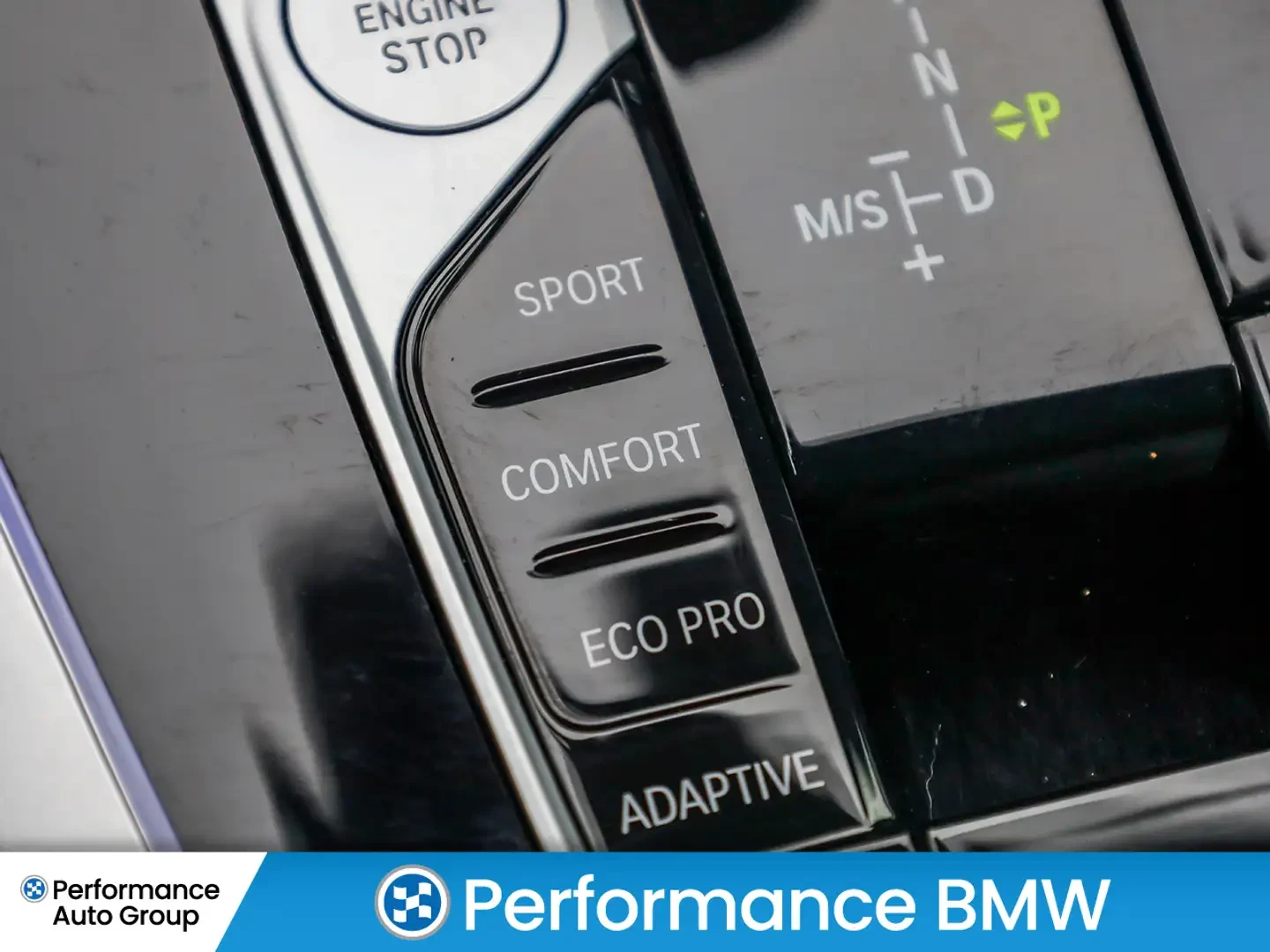 BMW X7 40i* M* SPORT* HARMON* KARDON* ПАНОРАМА* 360КАМЕРА, снимка 9 - Автомобили и джипове - 55544178