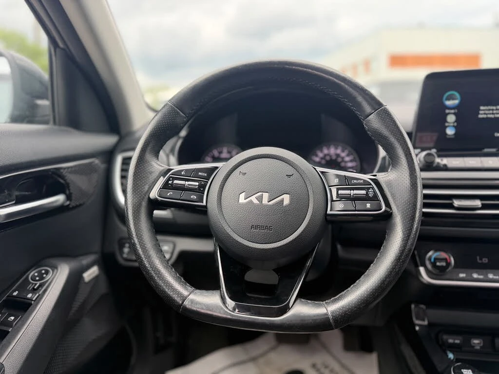 Kia Seltos SX AWD, снимка 14 - Автомобили и джипове - 55672054