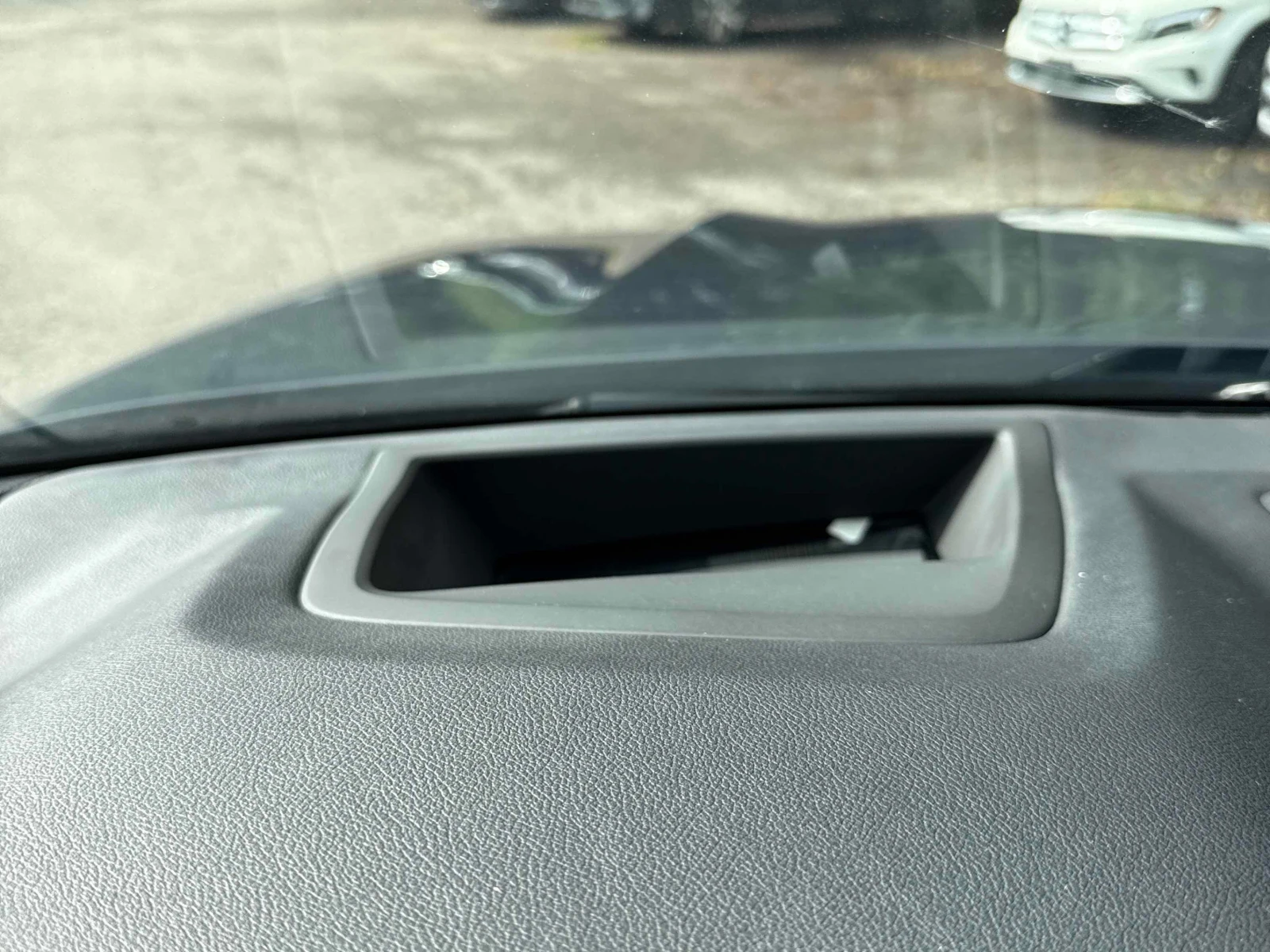 BMW X5 * xDrive40i * INDIVIDUAL* DIS* H/K* 360* ОБДУХВАНЕ, снимка 12 - Автомобили и джипове - 55905182