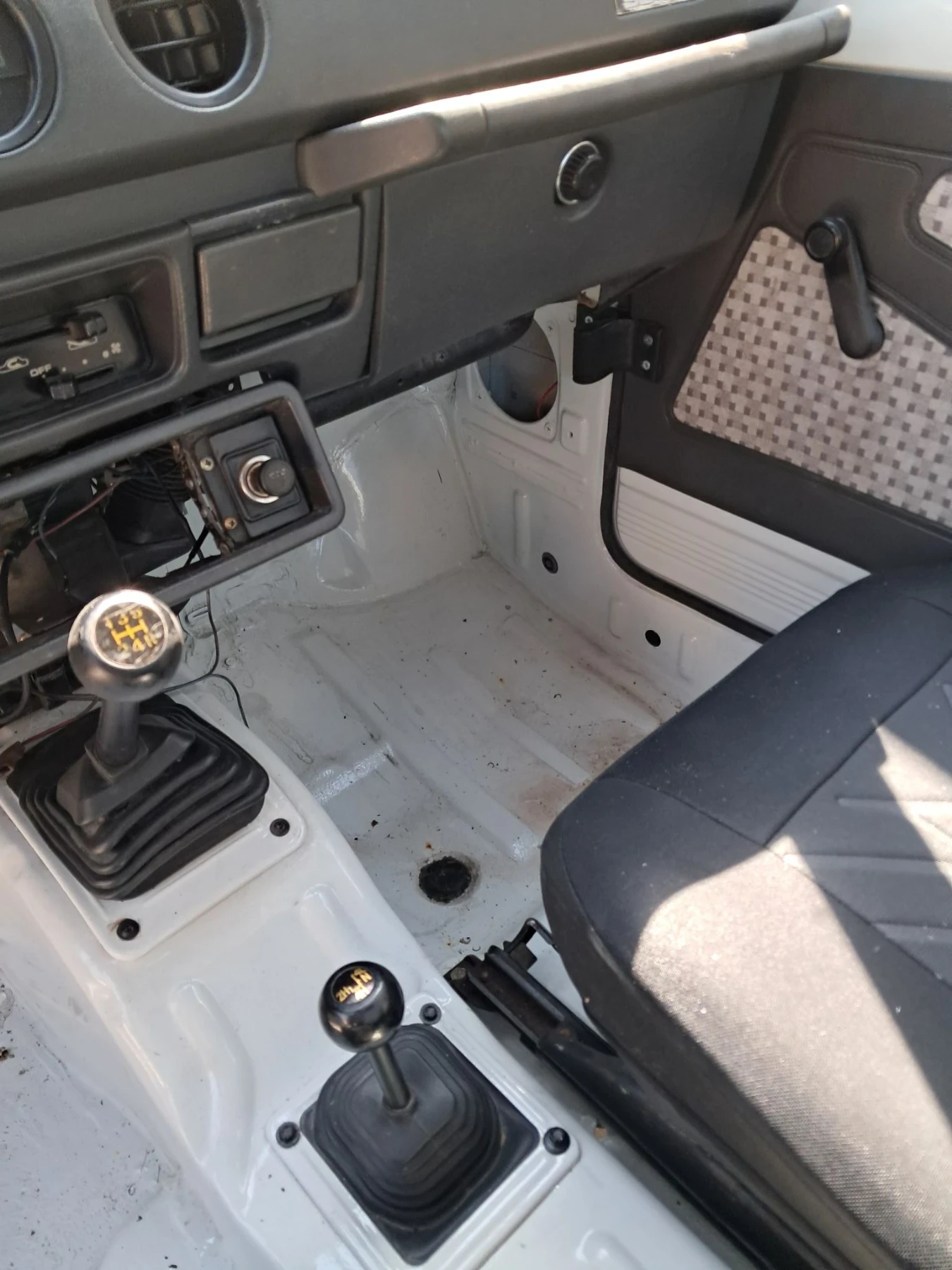 Suzuki Samurai, снимка 8 - Автомобили и джипове - 56354342