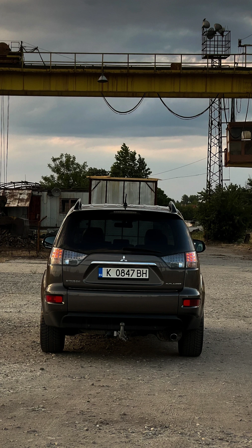 Mitsubishi Outlander 2.0, снимка 2 - Автомобили и джипове - 56570744