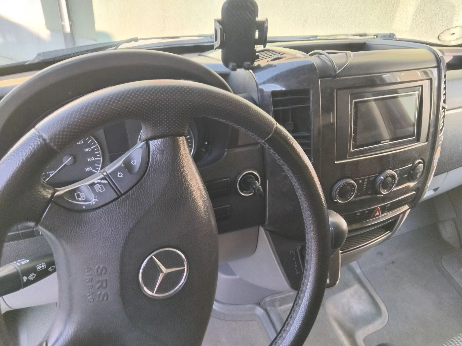 Mercedes-Benz Sprinter 318 Maxxi база - изображение 5