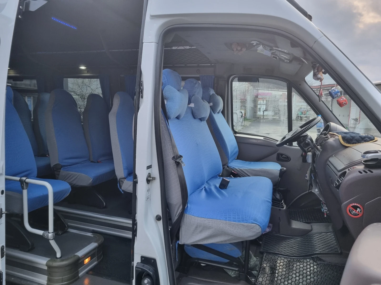 Renault Master 17  места - изображение 7