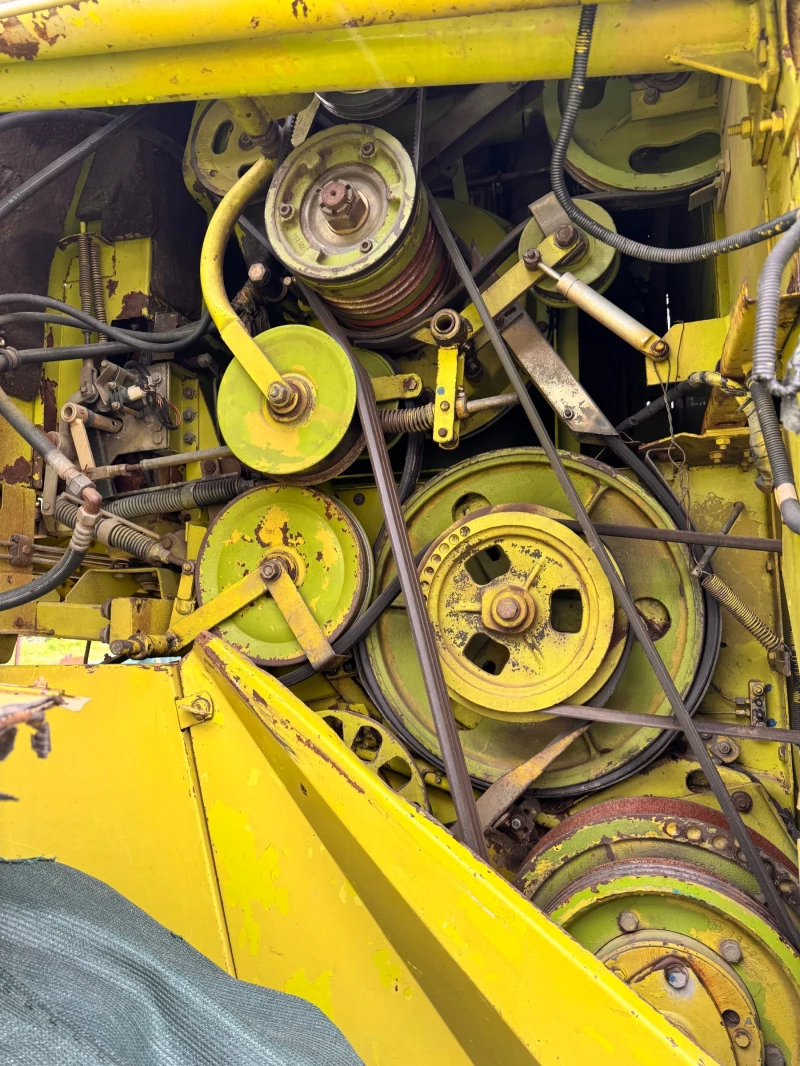 Комбайн Claas Dominator 98, снимка 10 - Селскостопанска техника - 53197603