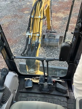 Багер Komatsu PC26 MR-5, снимка 5