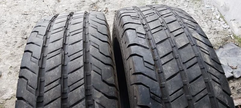 Гуми Летни 205/75R16, снимка 1 - Гуми и джанти - 31351421