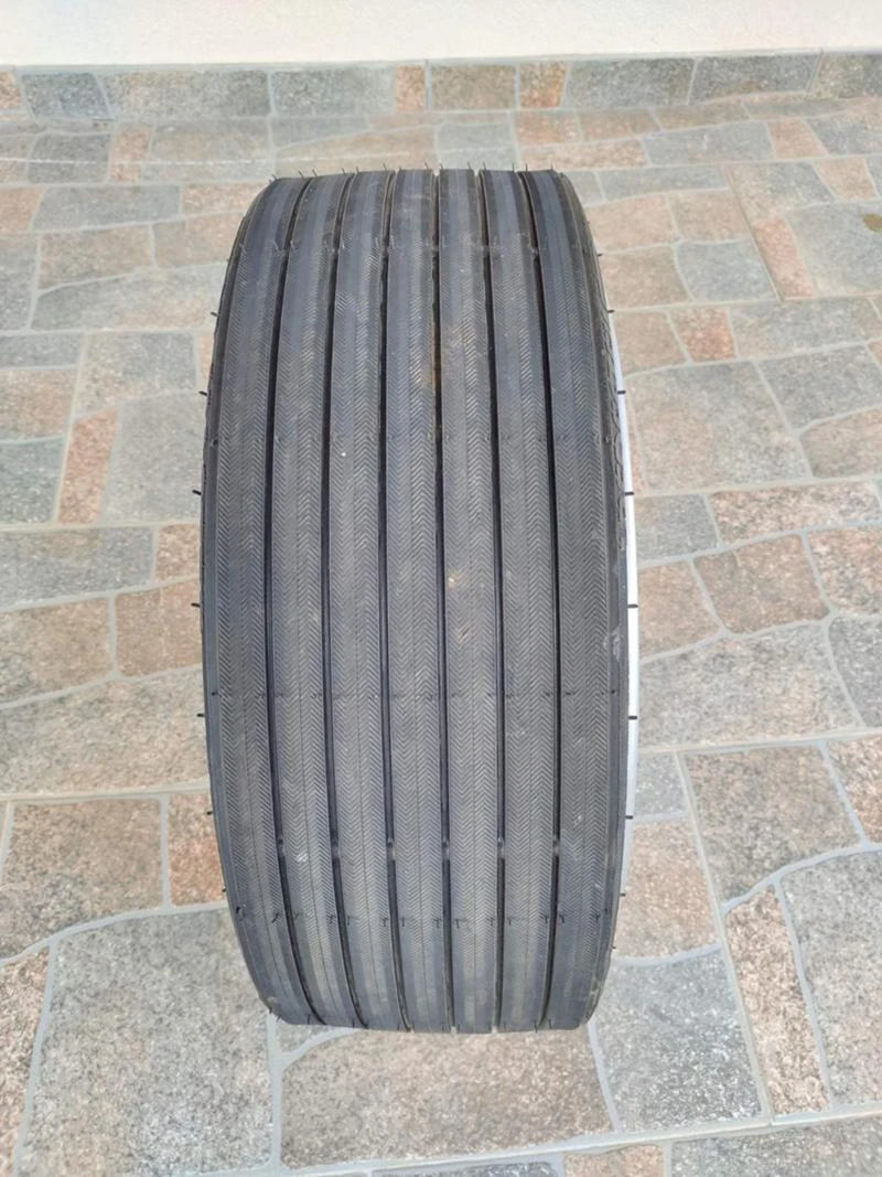 Гуми с джанти Syron 205/70R16, снимка 3 - Гуми и джанти - 33071167