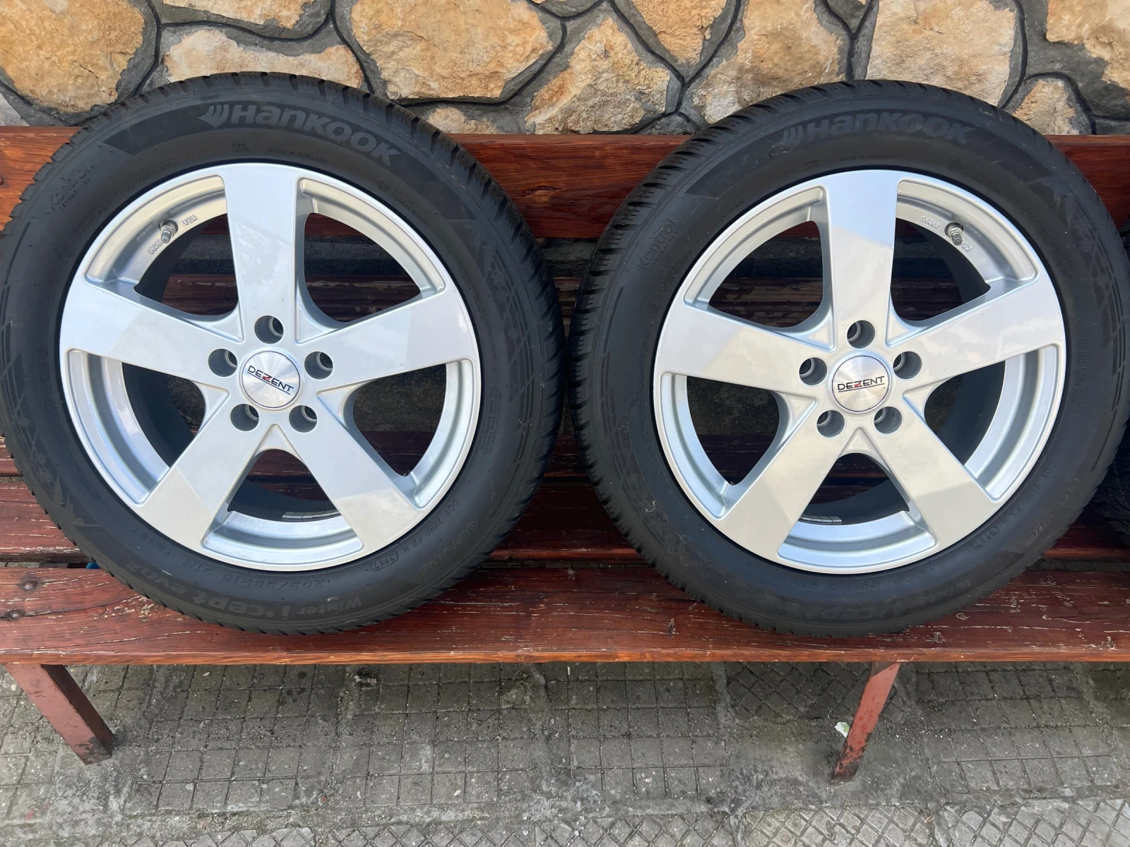 ���� � ������ 205/55R16 | Mobile.bg � ����������� 3