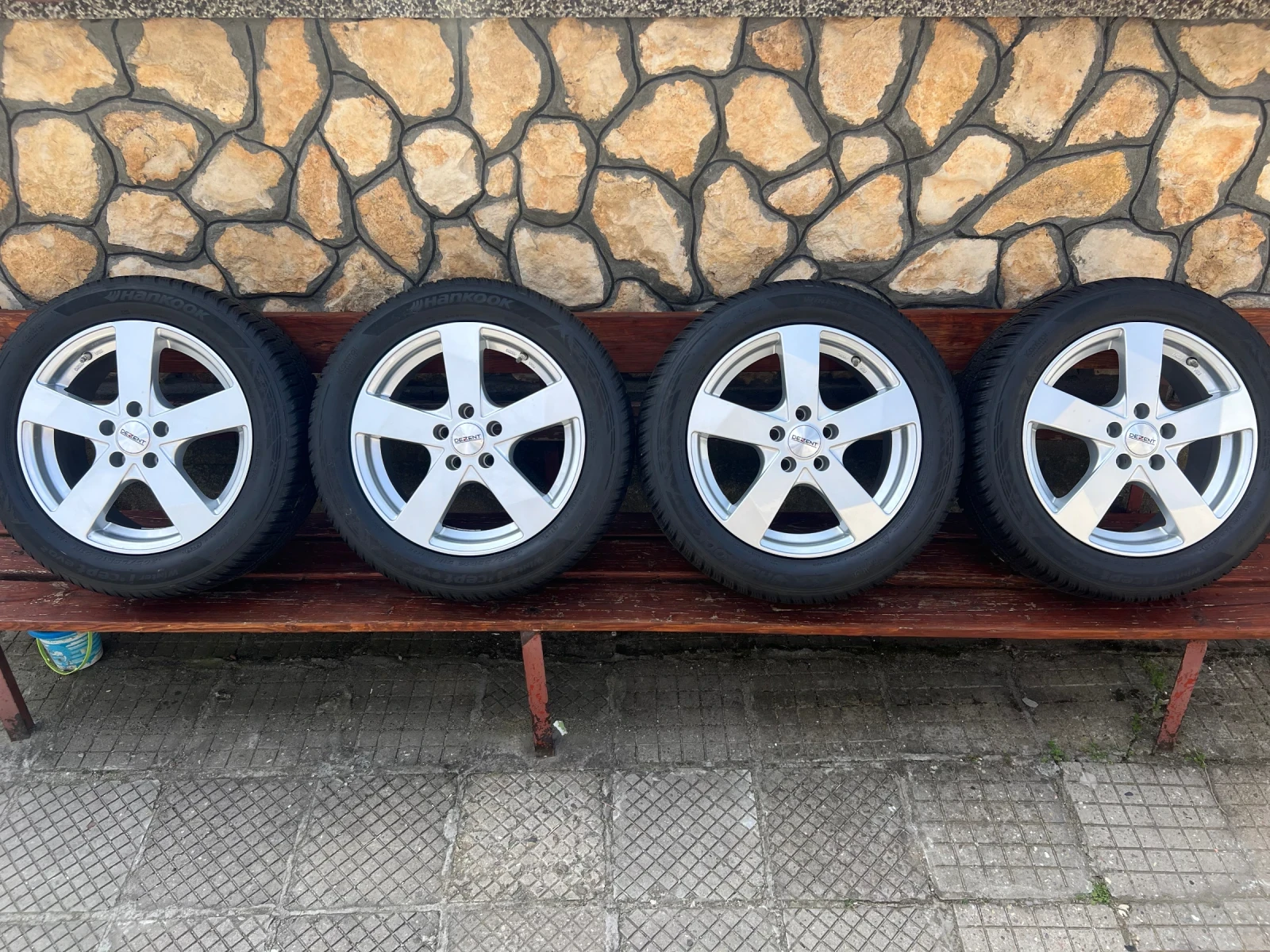 ���� � ������ 205/55R16 | Mobile.bg � ����������� 4