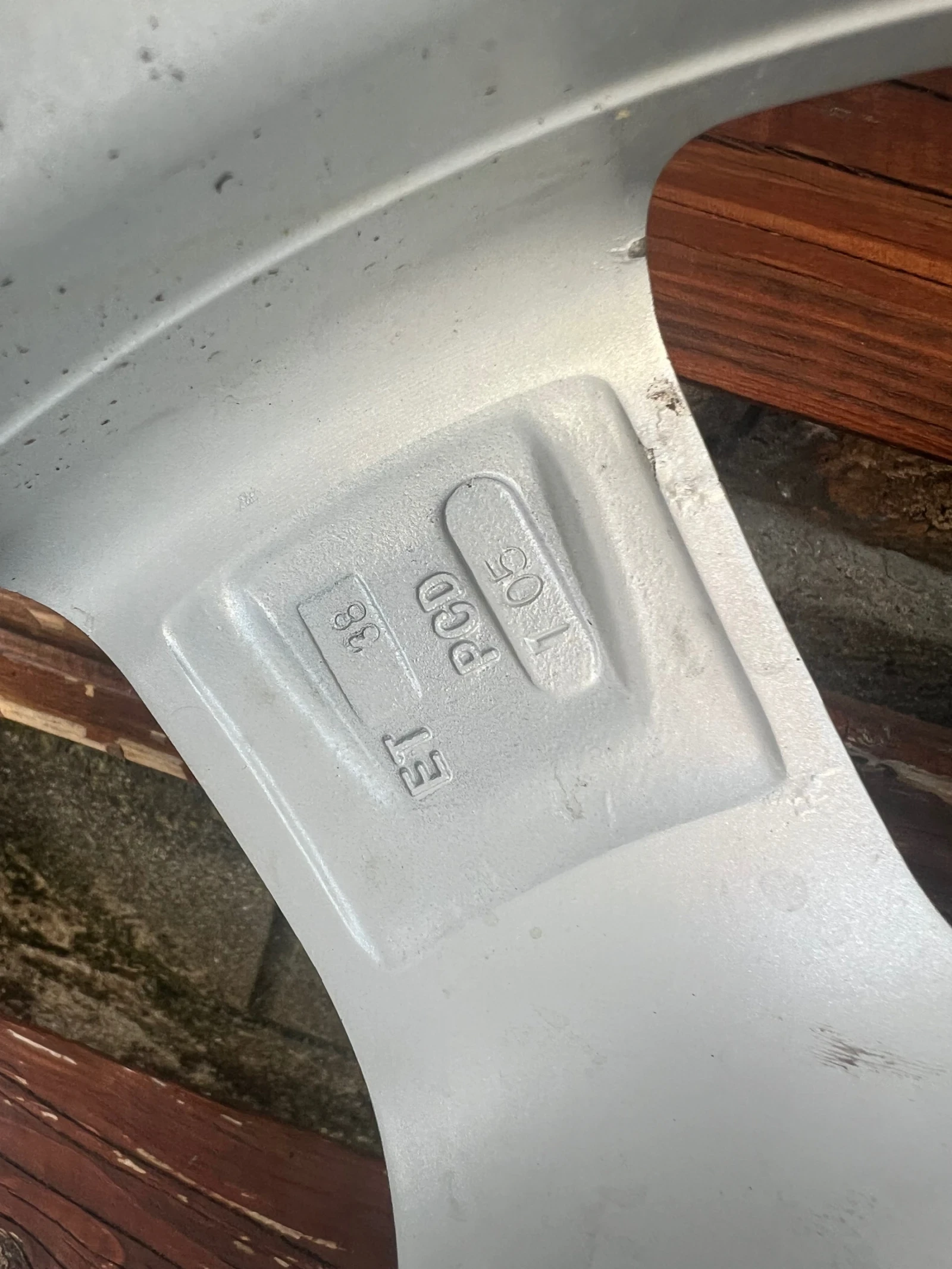 ���� � ������ 205/55R16 | Mobile.bg � ����������� 9