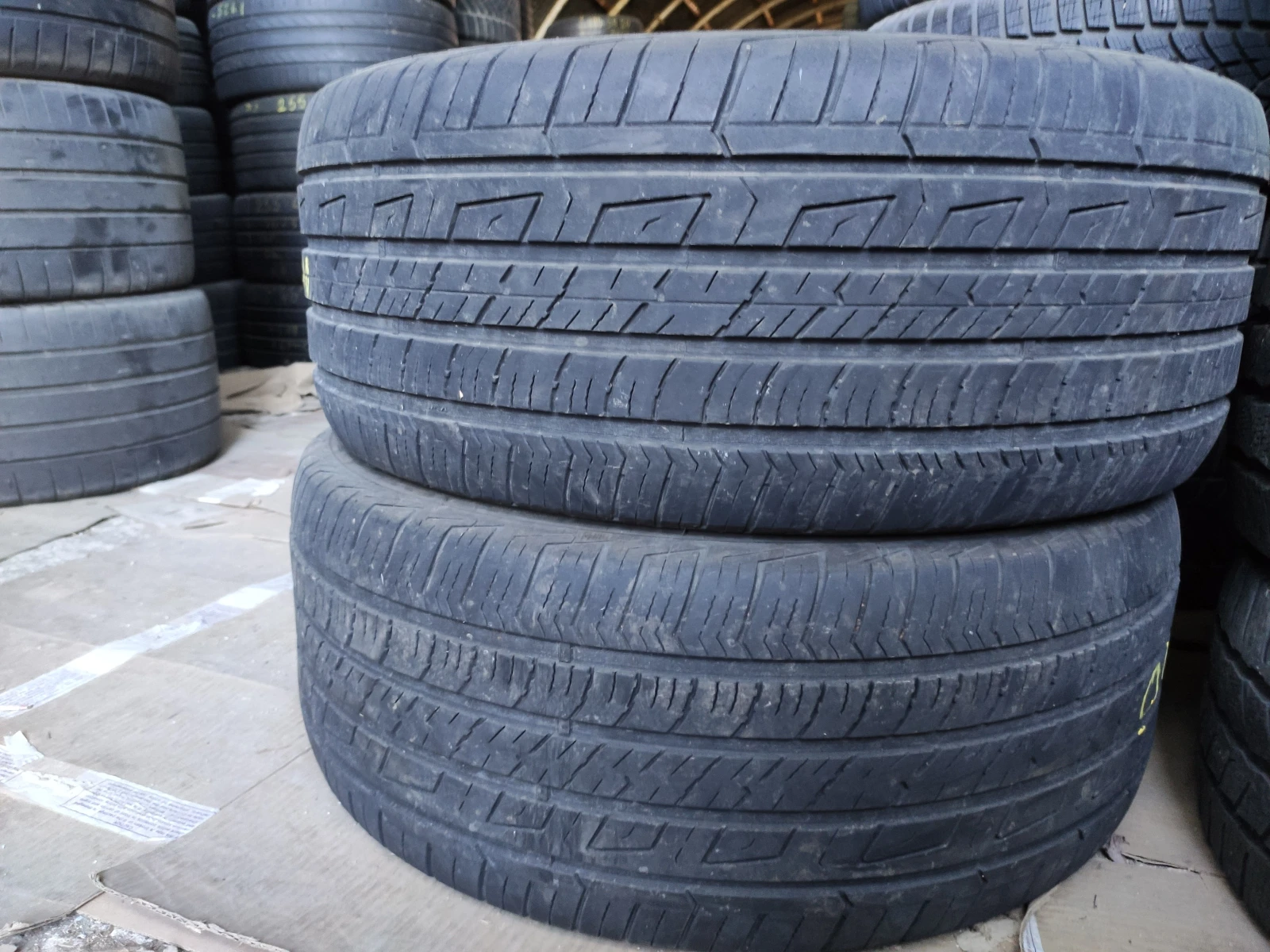 Гуми Летни 255/45R19, снимка 5 - Гуми и джанти - 55272378