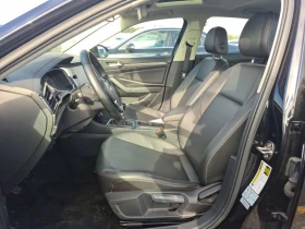 VW Jetta HIGHLINE| PANORAMA| ПОДГРЕВИ| 2 КЛЮЧА| , снимка 8
