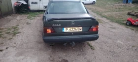 Mercedes-Benz 124 3000, снимка 15