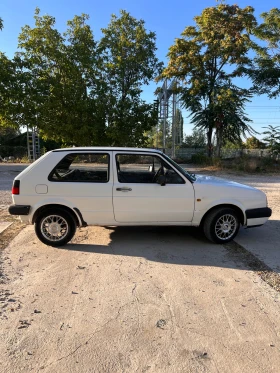 VW Golf 1.6TD , снимка 4