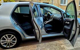 Toyota Auris 1.6i-6speed--japan | Mobile.bg    14