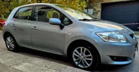 Toyota Auris 1.6i-6speed-верига-japan - изображение 1
