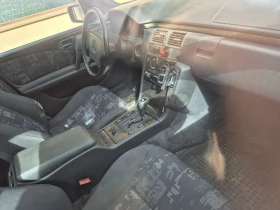 Mercedes-Benz E 300, снимка 9