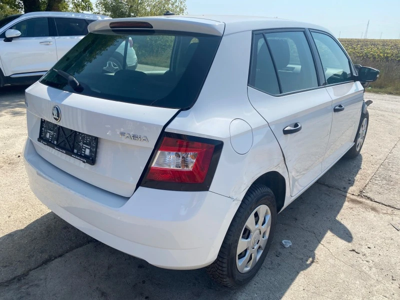 Skoda Fabia 1.4 TDI, снимка 7 - Автомобили и джипове - 41984186