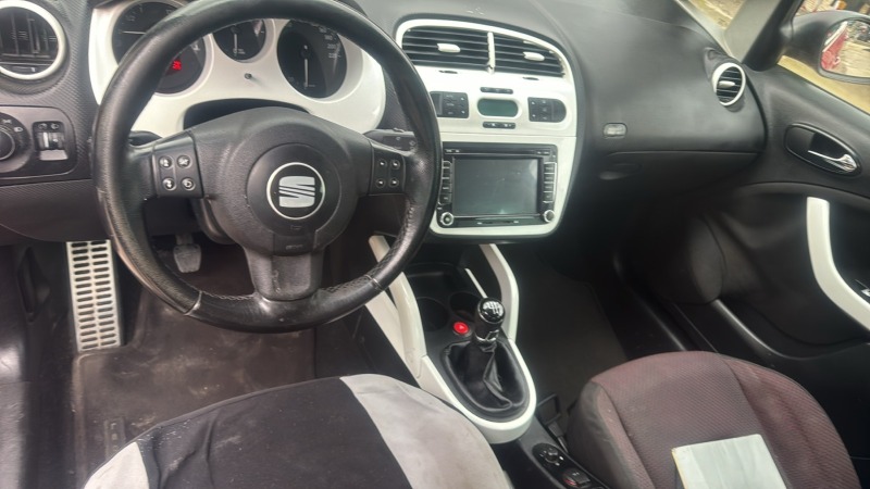 Seat Altea 1.9 TDI , снимка 5 - Автомобили и джипове - 46350371