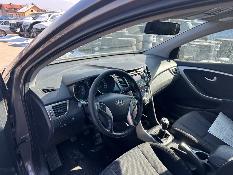 Hyundai I30 1.6 crdi, снимка 6 - Автомобили и джипове - 49234642