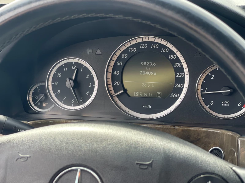 Mercedes-Benz E 250 CDi Blueefficiency Elegance, снимка 15 - Автомобили и джипове - 49495414