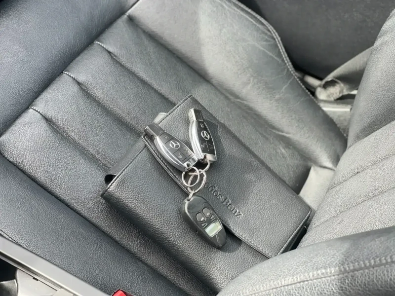 Mercedes-Benz E 250 CDi Blueefficiency Elegance, снимка 16 - Автомобили и джипове - 49495414