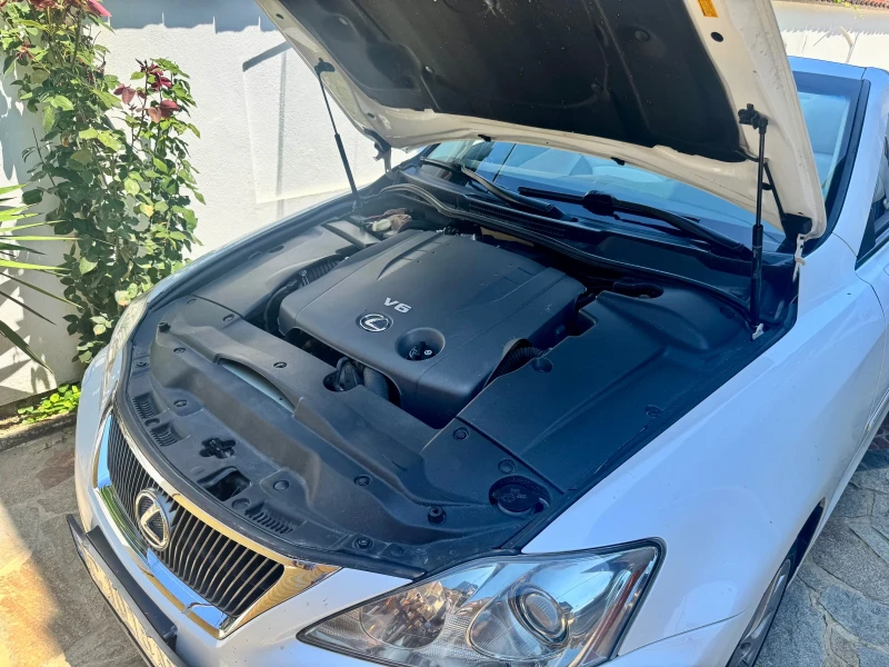Lexus IS 250 Cabriolet , снимка 10 - Автомобили и джипове - 52642320