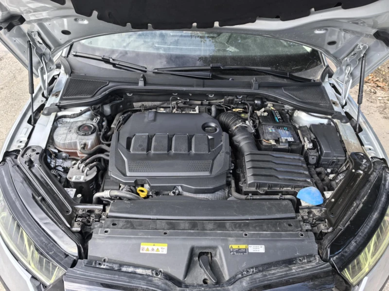 Skoda Octavia 2.0tdi, снимка 7 - Автомобили и джипове - 52077618