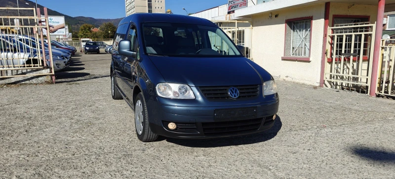 VW Caddy 1.6i-Maxi-09г, снимка 2 - Автомобили и джипове - 52106953