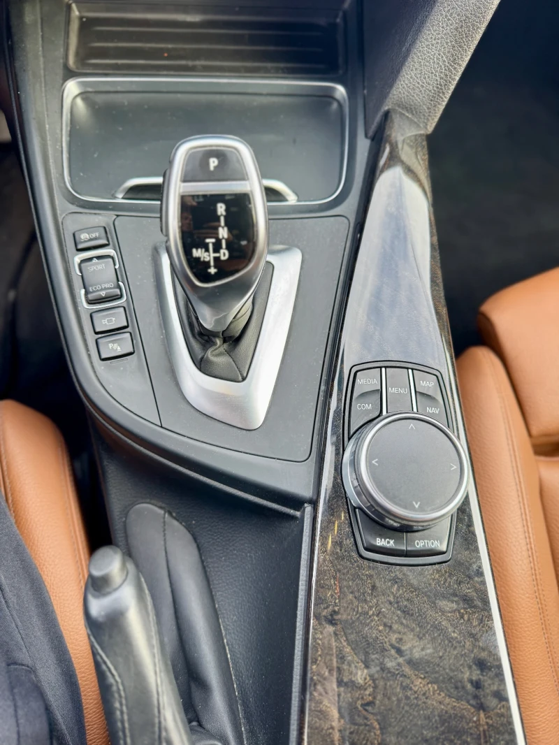BMW 340 B58* M-Pack* Harman Kardon* HeadUp, снимка 15 - Автомобили и джипове - 52568200