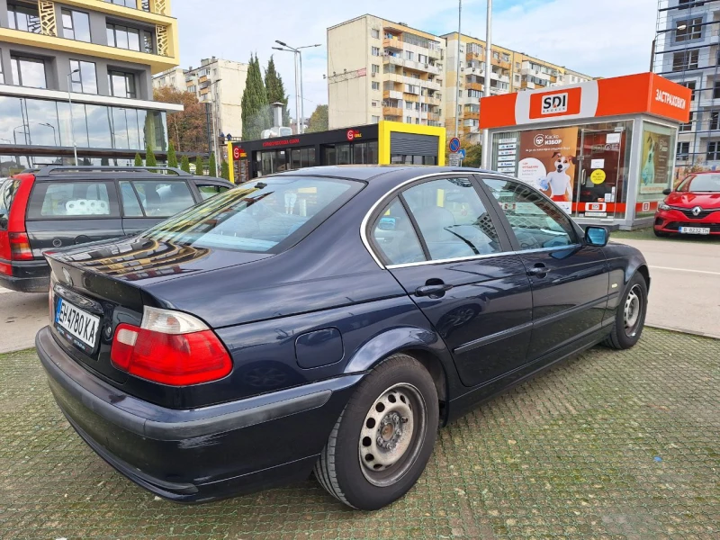 BMW 320, снимка 4 - Автомобили и джипове - 52353318