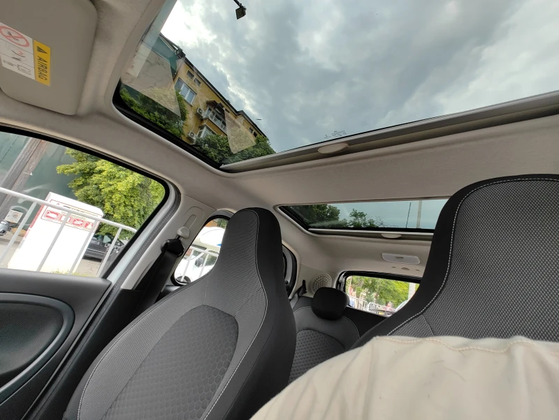 Smart Forfour, снимка 5 - Автомобили и джипове - 52425522