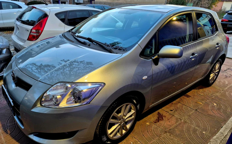 Toyota Auris 1.6i-6speed-верига-japan, снимка 2 - Автомобили и джипове - 52483707