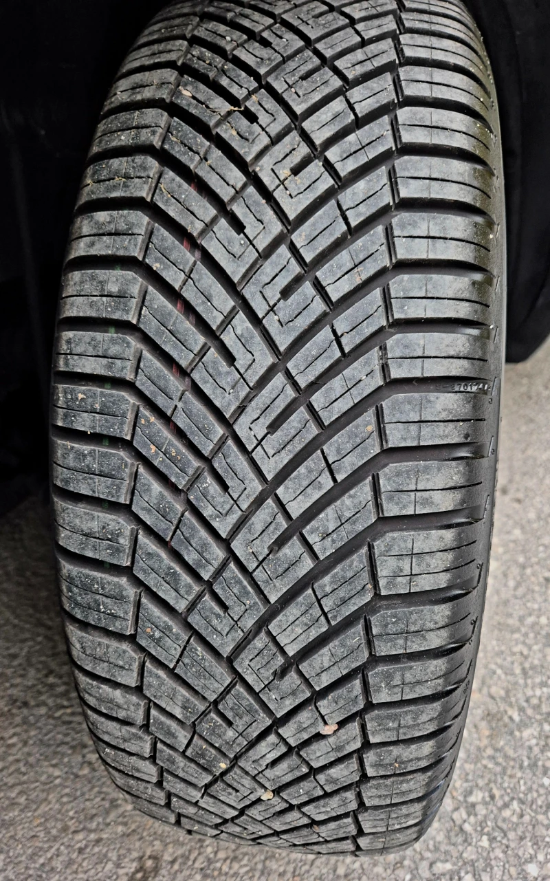 Toyota Auris 1.6i-6speed-верига-japan, снимка 17 - Автомобили и джипове - 52483707